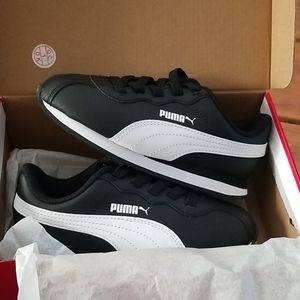 Boys Puma shoes